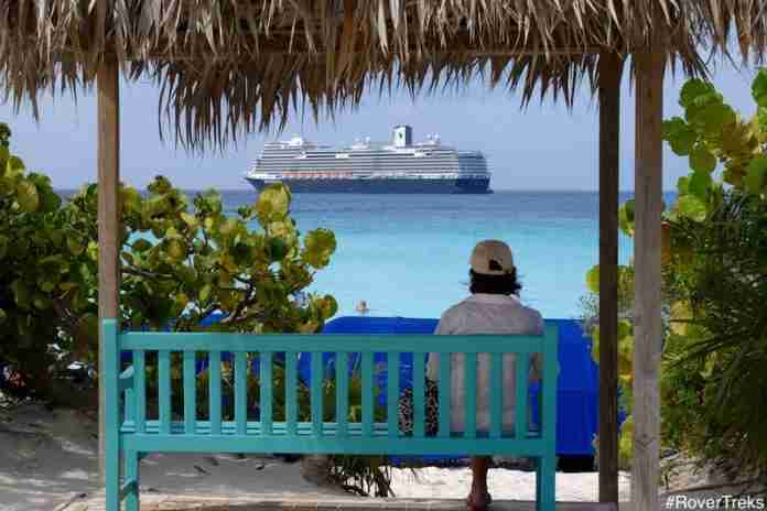 Watching a cruise liner @ Half Moon Cay, Bahamas Watching a cruise liner @ Half Moon Cay, Bahamas