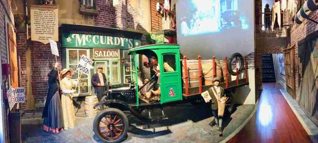 McCurdy's Saloon: the display at the entrance of the American Prohibition Museum